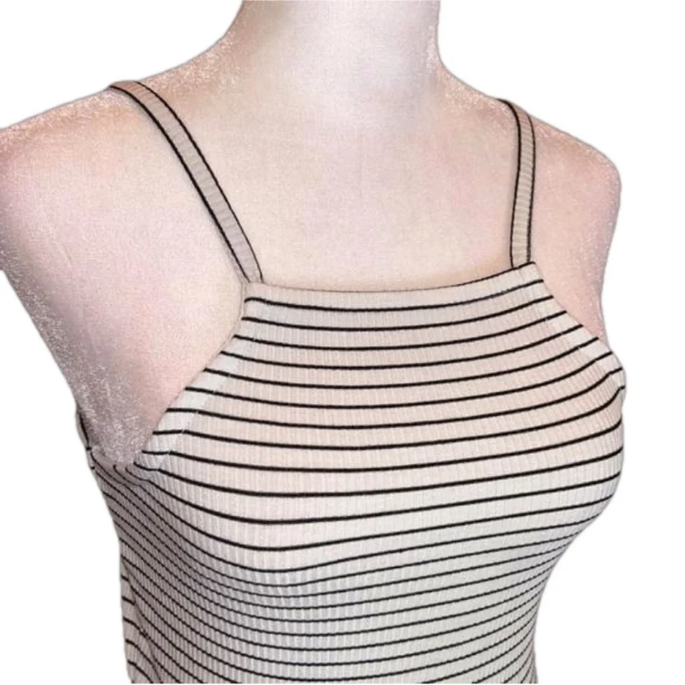 TOPSHOP PETITE Gray with Black Stripes Crop Tank Top Size 0 - Picture 2 of 7
